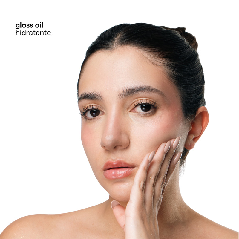 DUO TELENOVELA LIPSTICK + GLOSS RUBILI Y CARMINA (LABIAL CON DOBLE PUNTA)